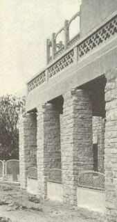 NEGYEDIK K�P A VESZPR�MI SZ�NH�Z TERRASZAI