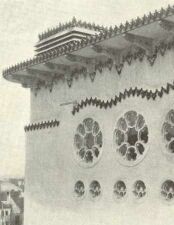 HATODIK K�P A VESZPR�MI SZ�NH�Z ZSIN�RPADL�S�NAK VASBETONABLAKAI