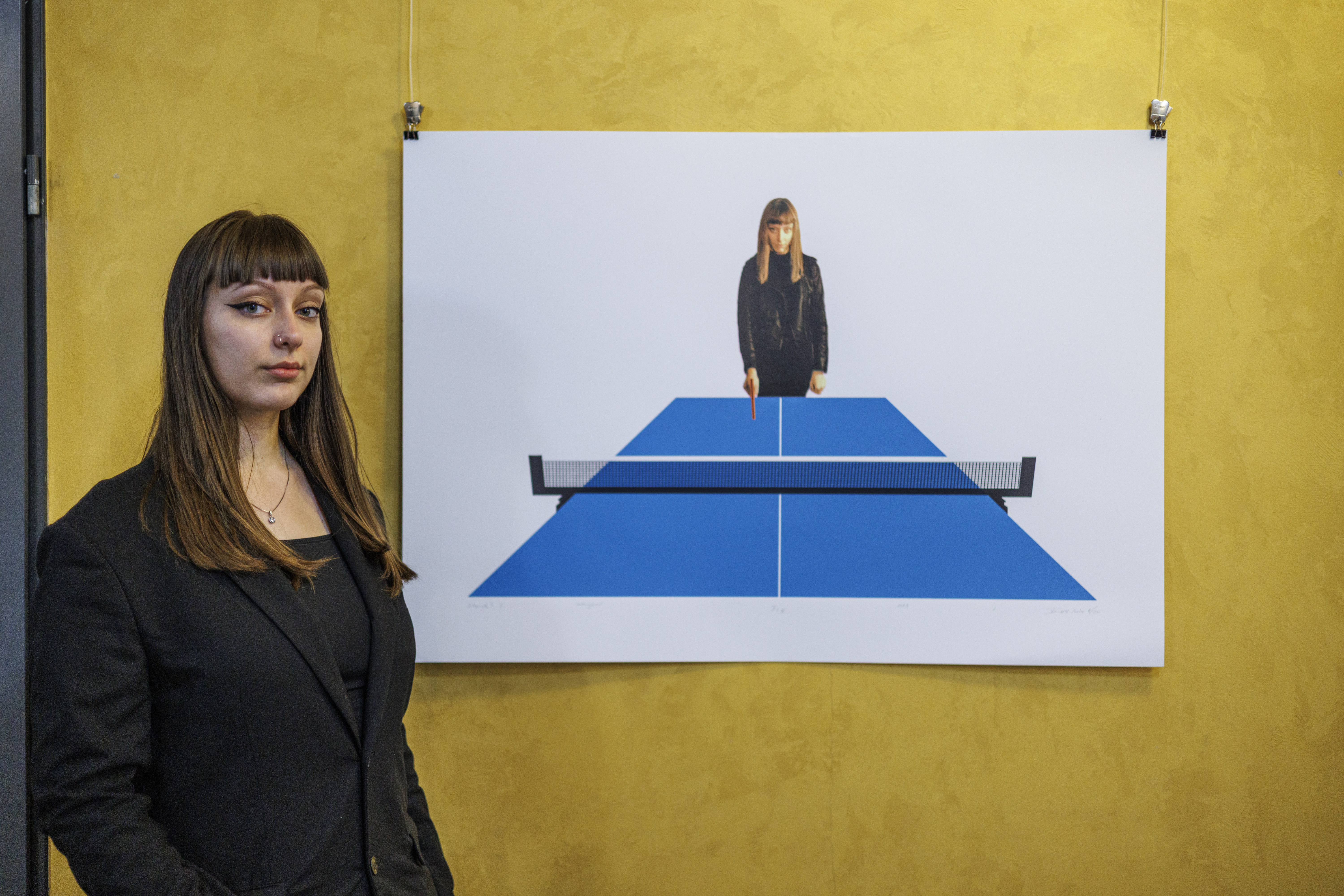 Egy testen keresztül…