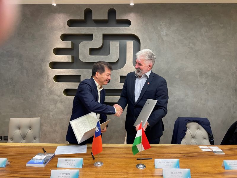 A Tajvani Nemzeti Művészeti Egyetem és a Magyar Képzőművészeti Egyetem szándéknyilatkozatot írt alá a nemzetközi művészeti cserekapcsolatok előmozdítására 